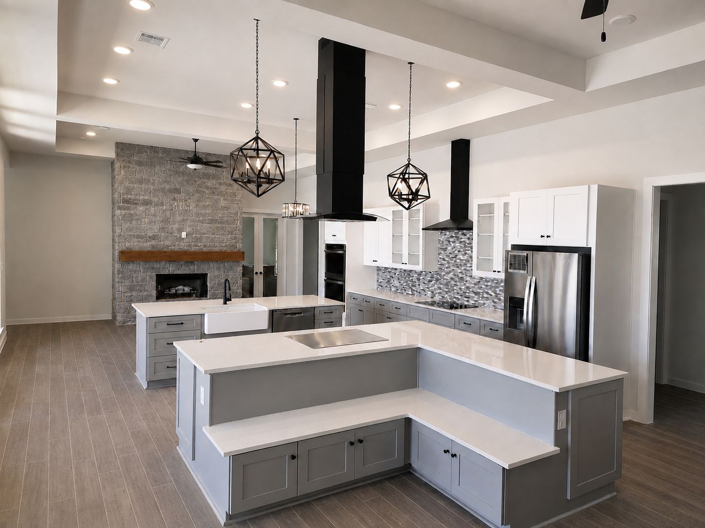 Kitchen & Island